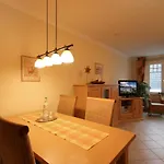 Apartment Laetitia By Rujana *
