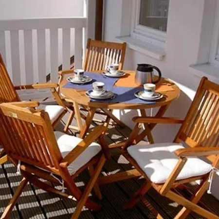 Laetitia By Rujana * Binz