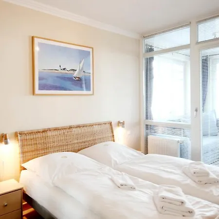 Laetitia By Rujana * Binz