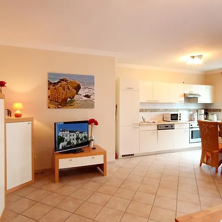 Laetitia By Rujana * 빈츠