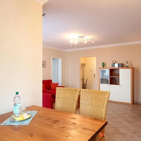 Laetitia By Rujana * Binz