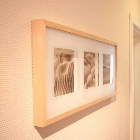 Laetitia By Rujana *