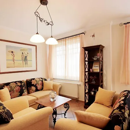 Apartmán Villa Laetitia, Whg 4 *